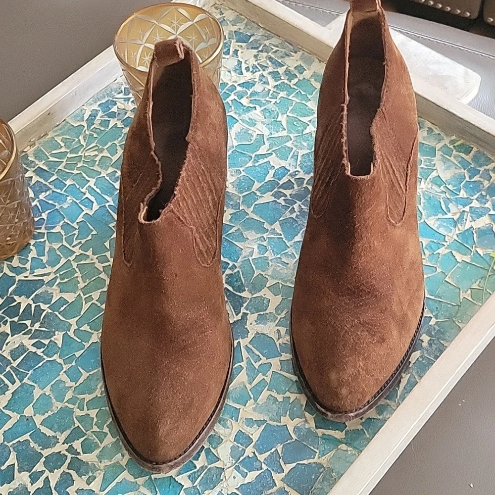 Frye Ilana Shootie In Wood
